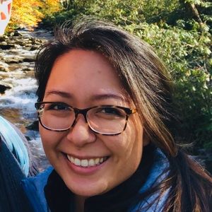 Meet your Posher, Christina